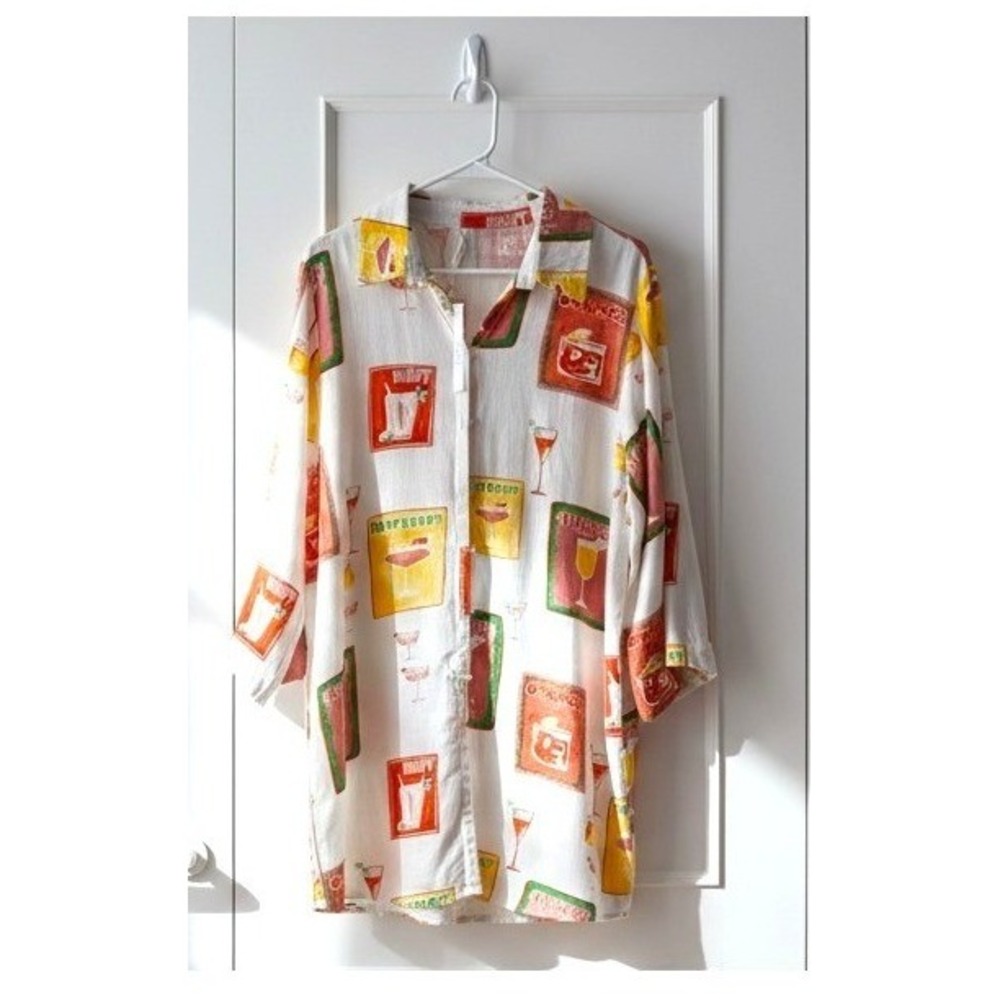 Label of Love La Doce Vita Print Tunic Shirt Size L.